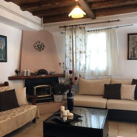 הוילה Eva'S House Mourésion מראה חיצוני תמונה